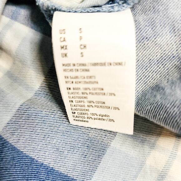 FREE with bundle! American Eagle Outfitters plaid chambray pull on mini skirt - Picture 5 of 7